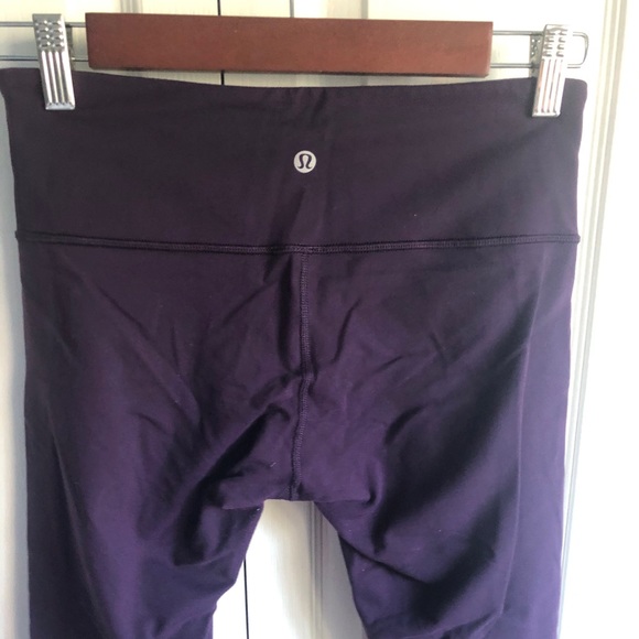 Lululemon purple cropped leggings - Picture 3 of 3